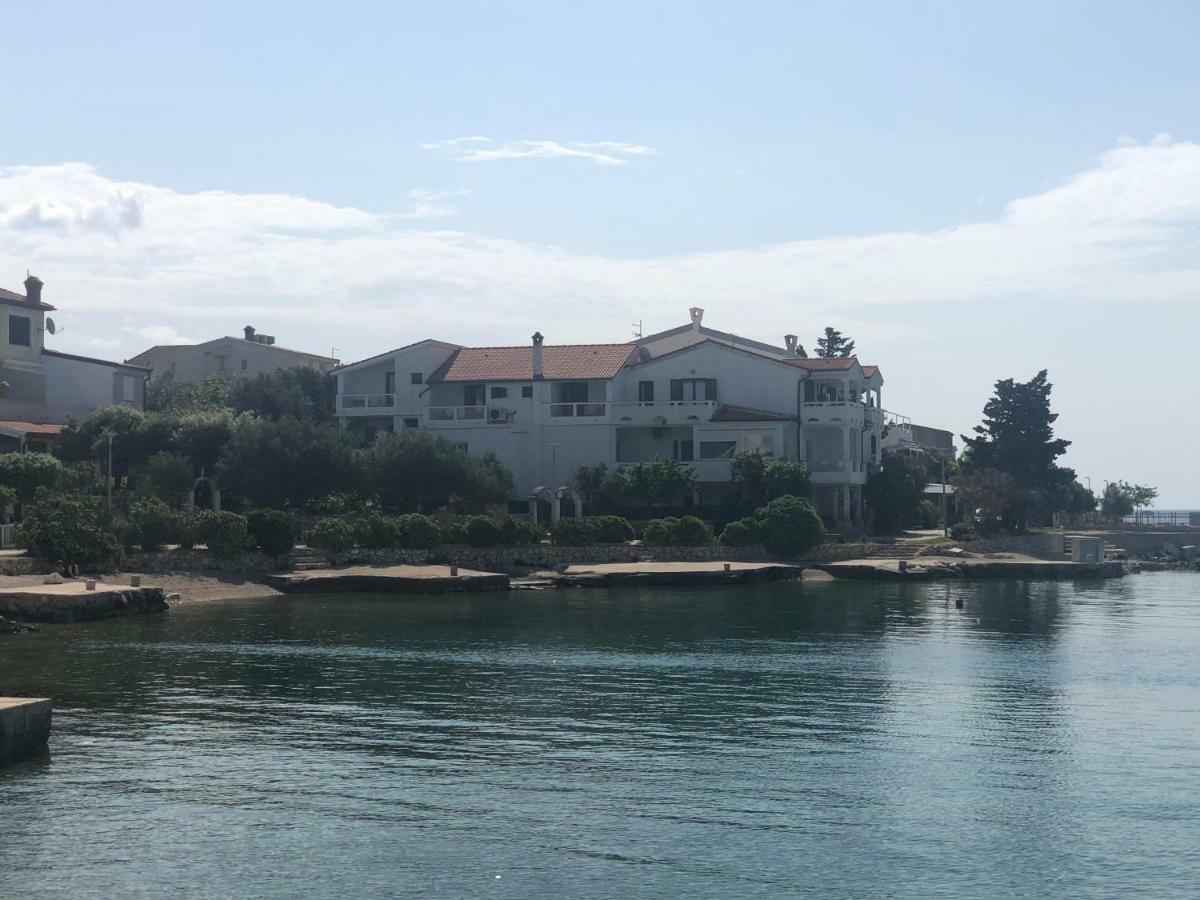 Croatia Mandre Apartment Bagian luar foto