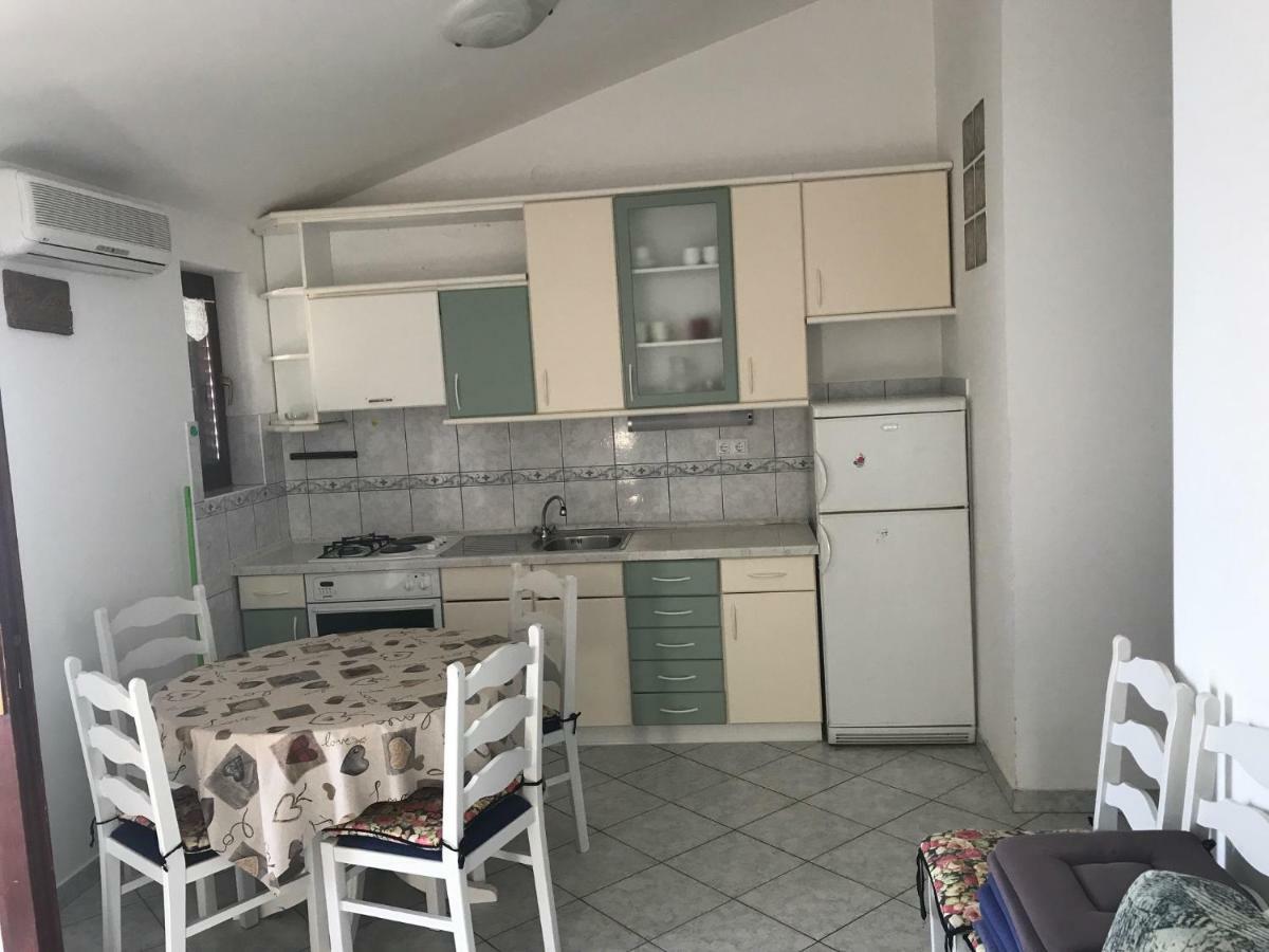 Croatia Mandre Apartment Bagian luar foto