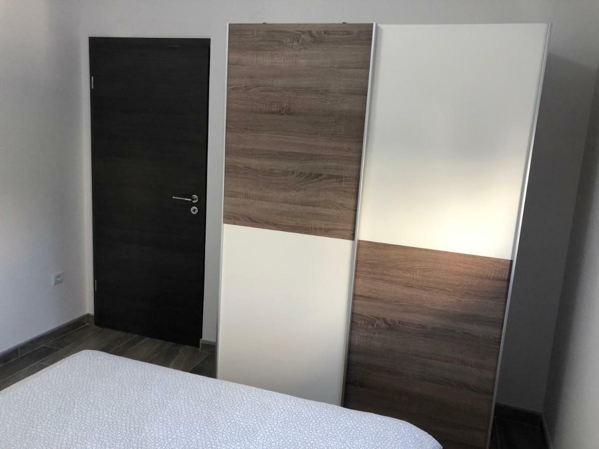 Croatia Mandre Apartment Bagian luar foto